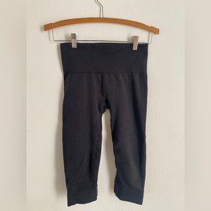 Lululemon high waisted leggings size 6